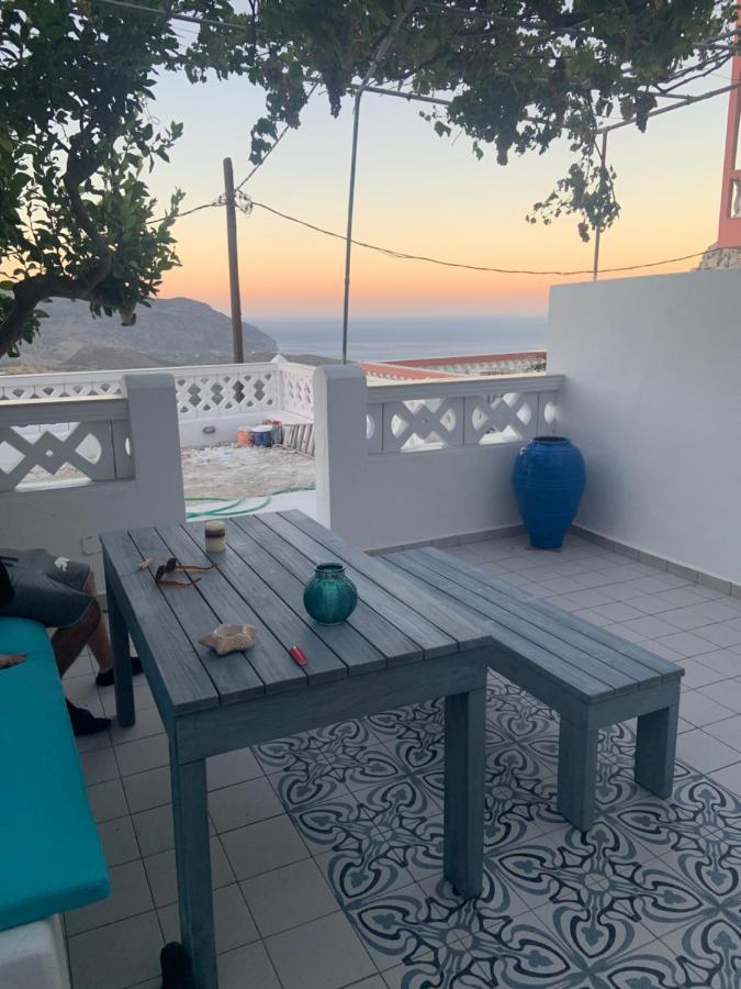 Thea Menetes Apartment Menetai Luaran gambar