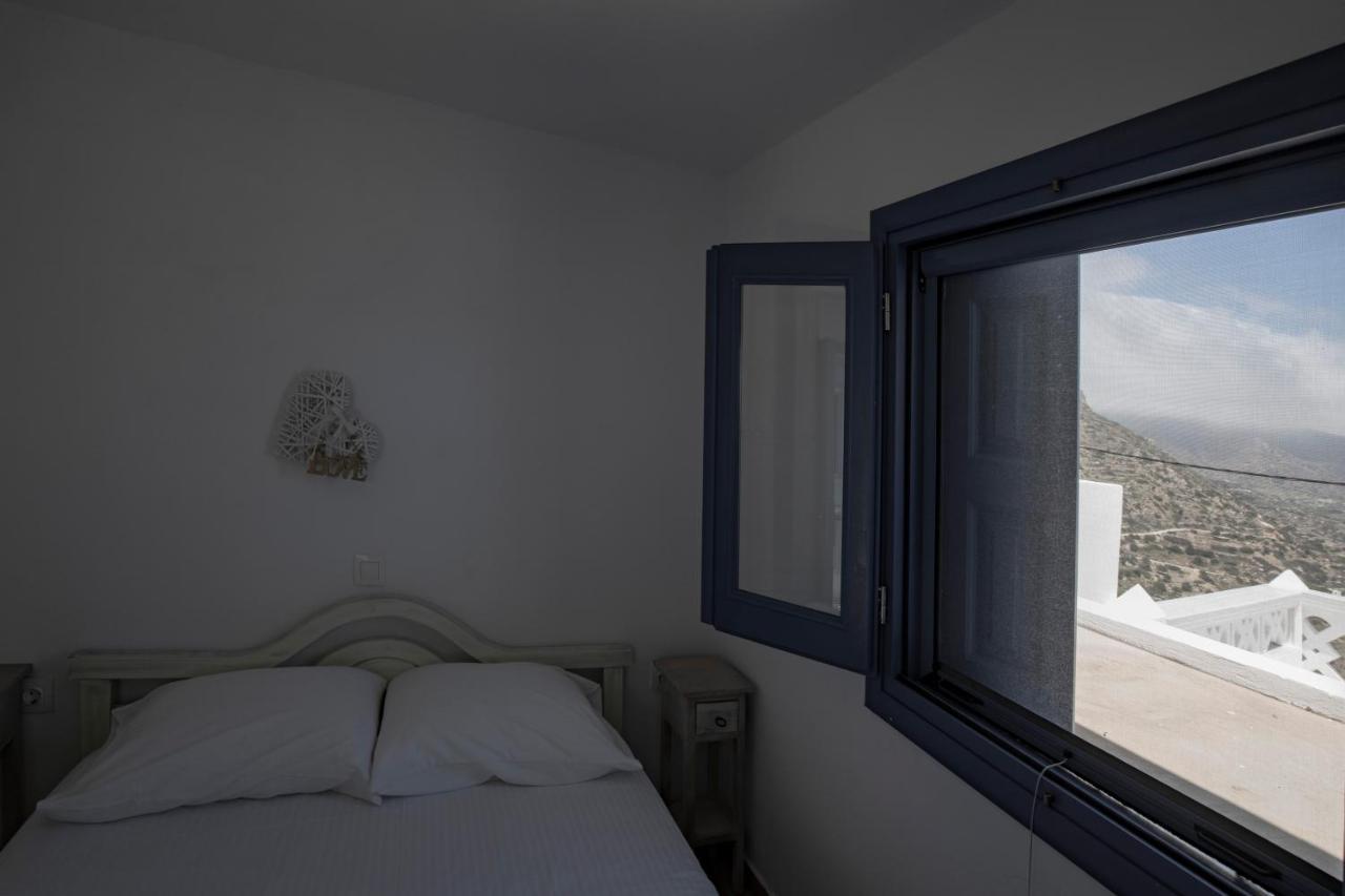 Thea Menetes Apartment Menetai Luaran gambar