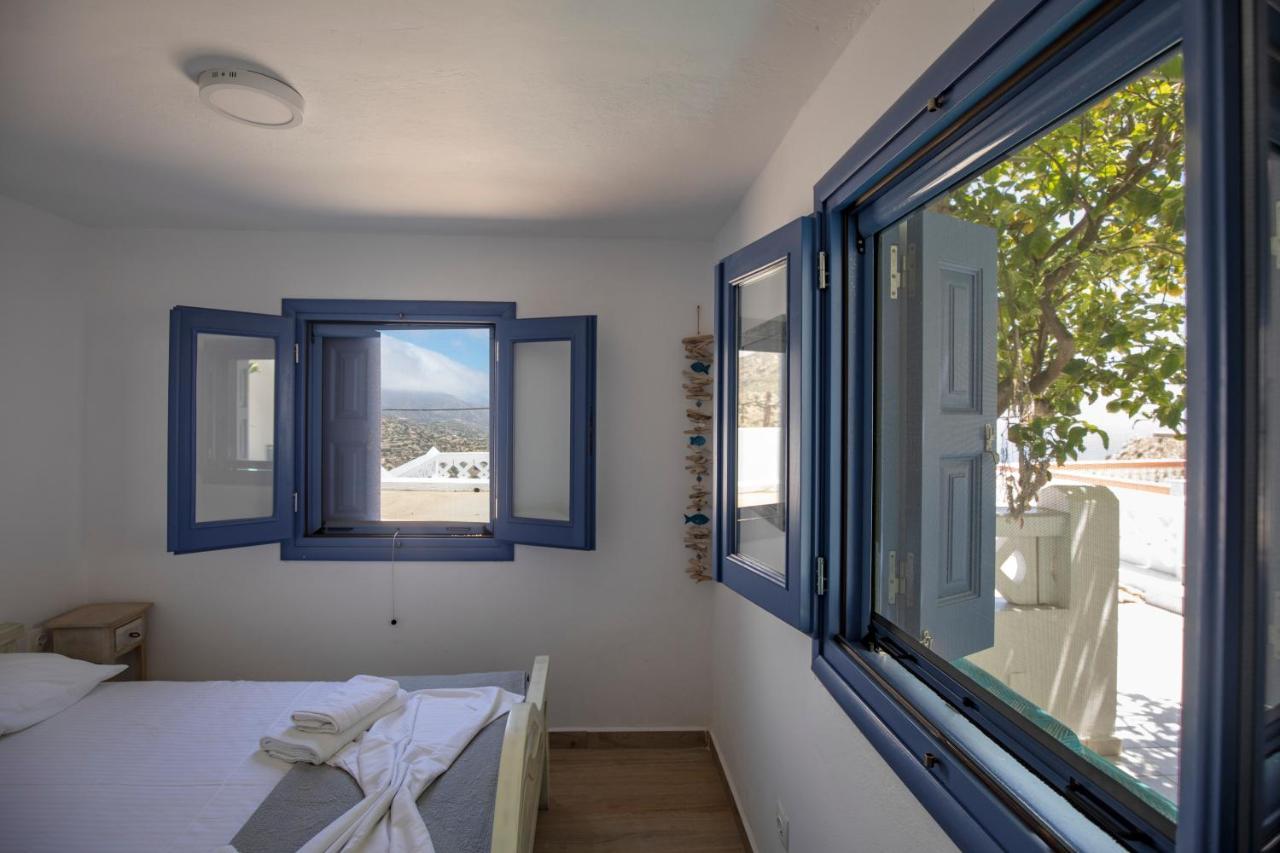 Thea Menetes Apartment Menetai Luaran gambar