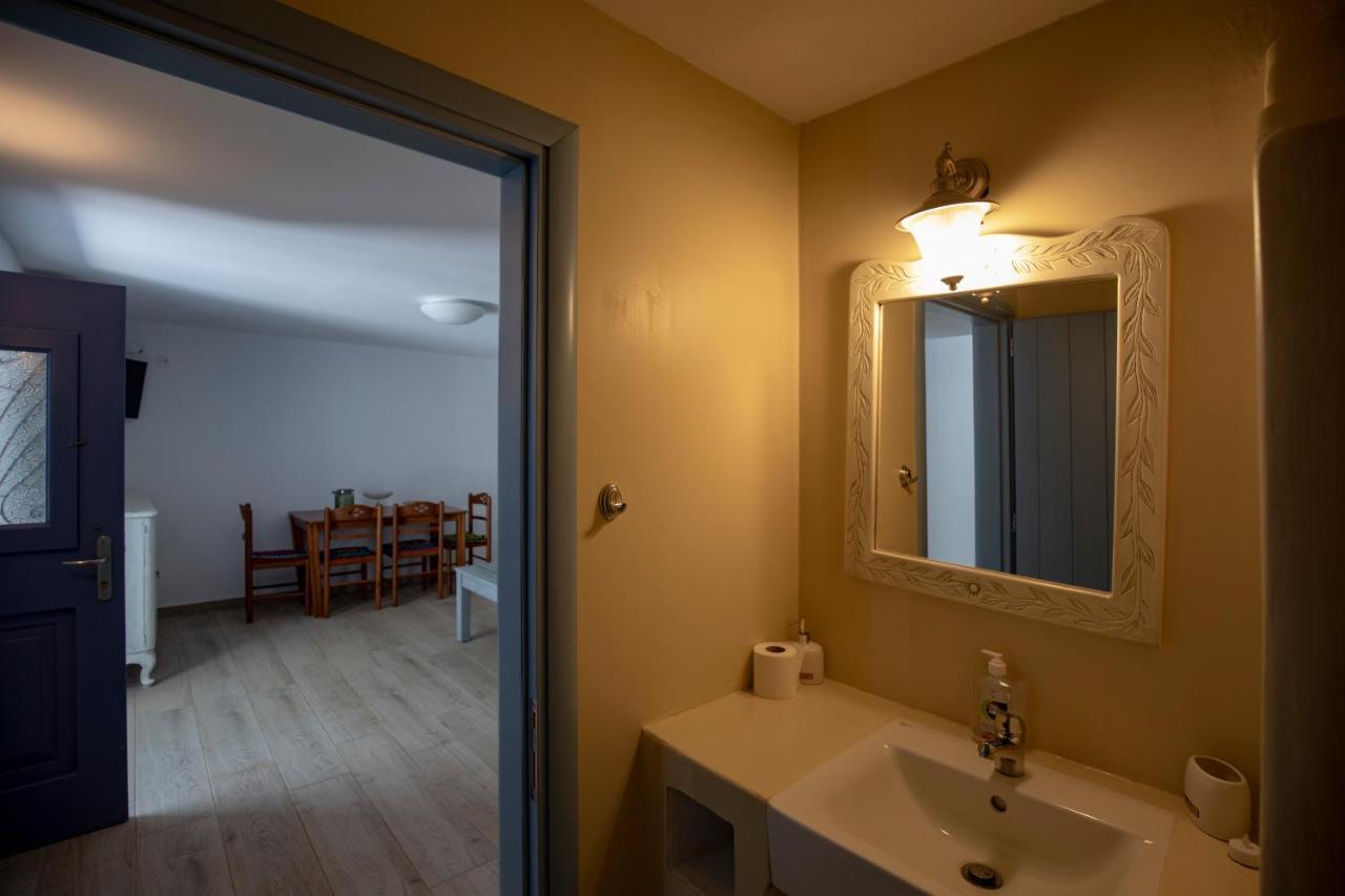 Thea Menetes Apartment Menetai Luaran gambar