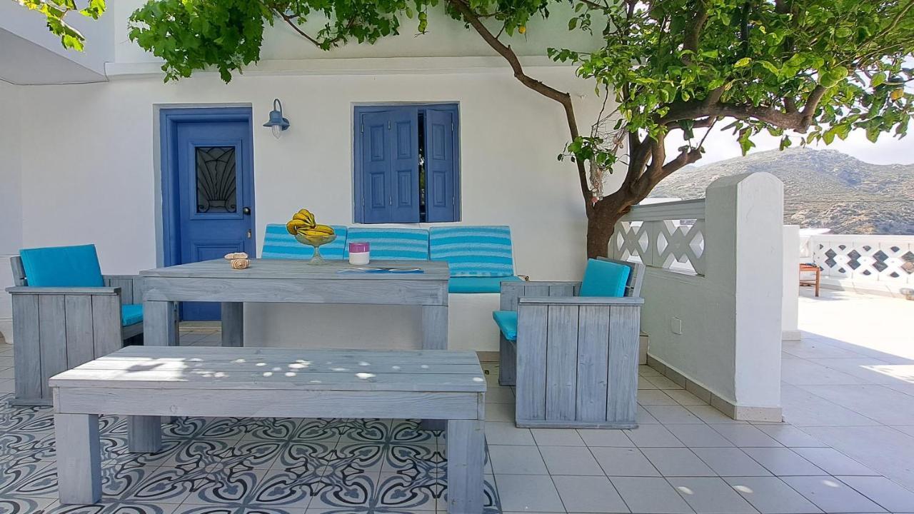 Thea Menetes Apartment Menetai Luaran gambar