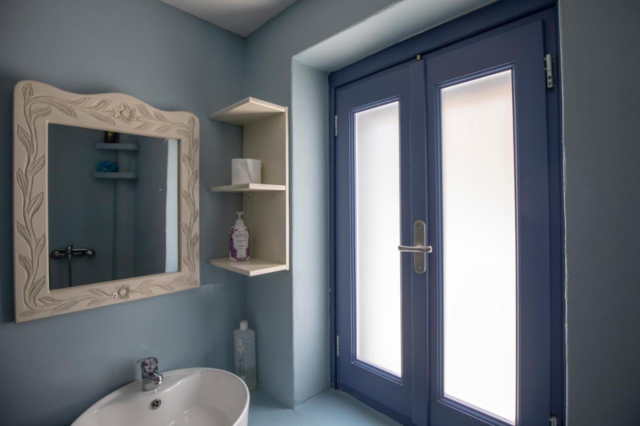 Thea Menetes Apartment Menetai Luaran gambar